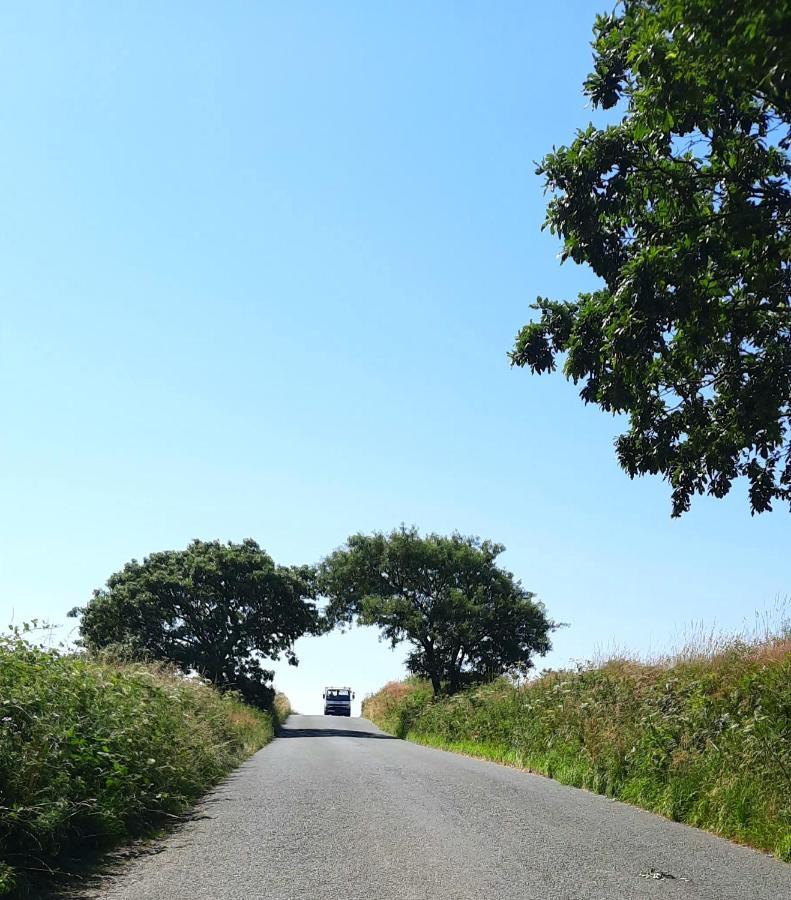 Summit Camping Kit Hill Cornwall Panoramic Views Grass Pitch From 15Pn Or Bella Bell Tent 75Pn Callington Exterior foto